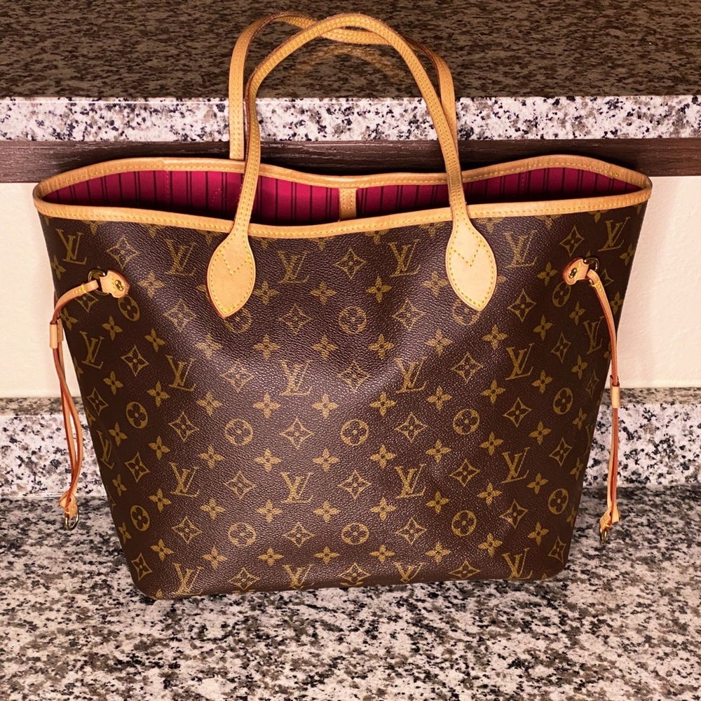 Louis Vuitton Monogram Neverfull MM